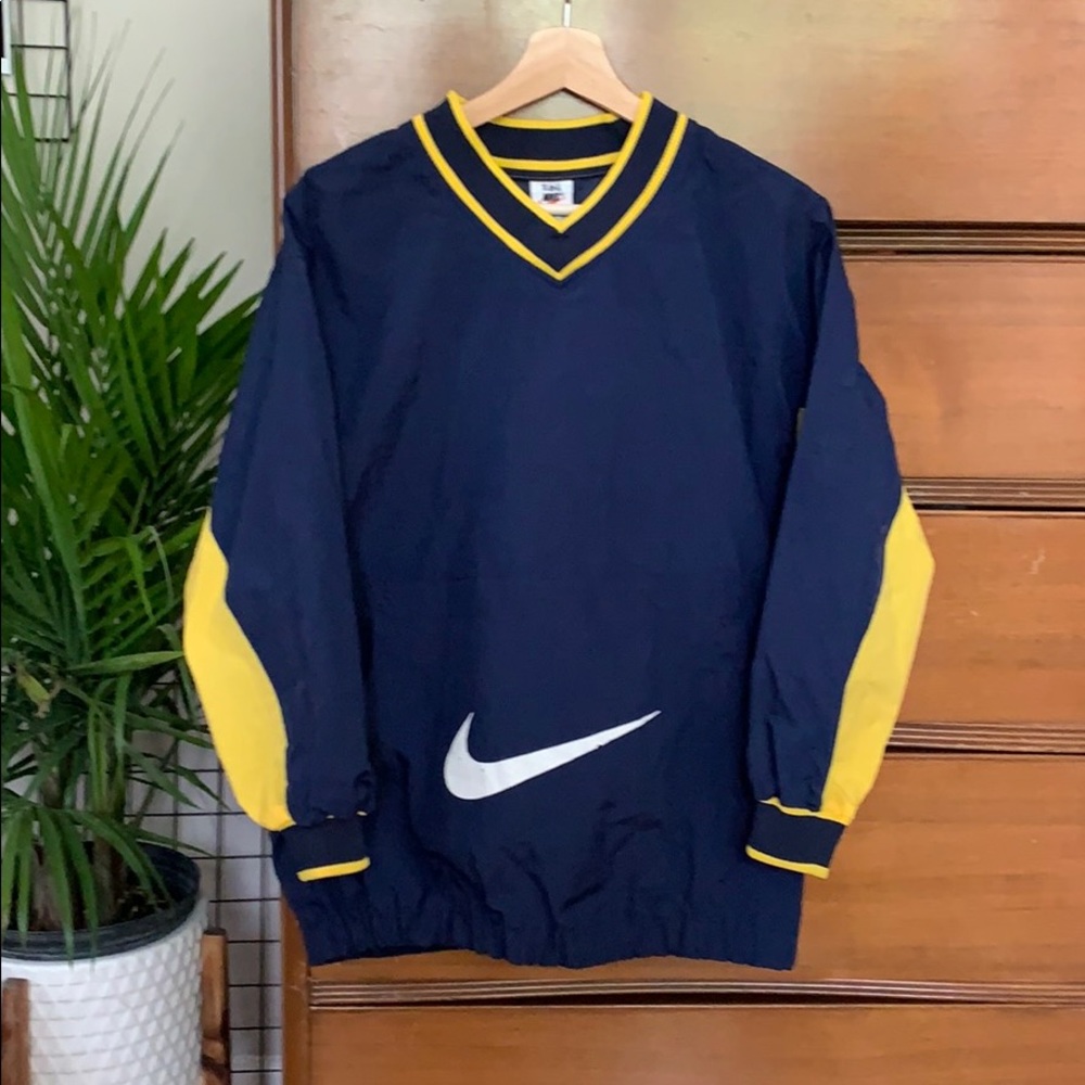 Nike windbreaker pullover